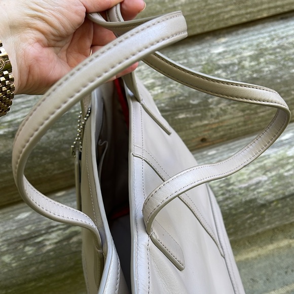 Vintage Leather COACH Shoulder Bag - Picture 8 of 13